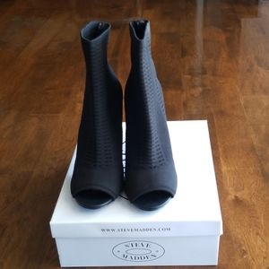 Steve Madden Knit Peep Toe Booties